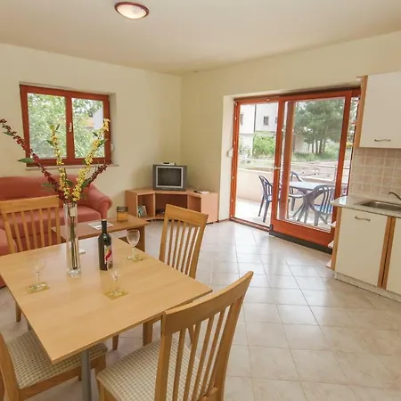Appartement Holiday 8